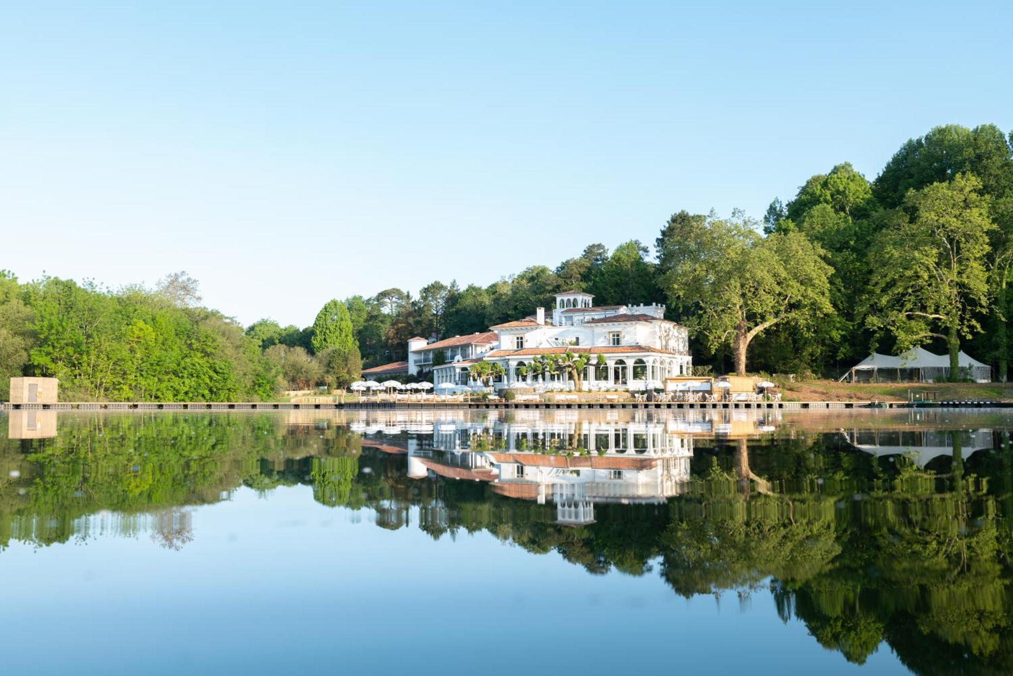 Brindos, Lac & Chateau - Relais & Chateaux - Anglet Biarritz Exterior photo